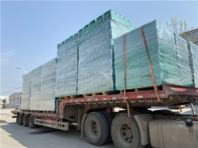 排水沟发货现场